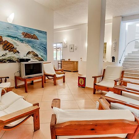 Hotel Al Faro Сан-Теодоро Экстерьер фото