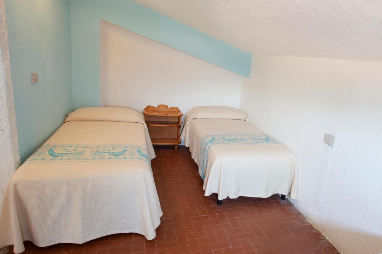 Hotel Al Faro Сан-Теодоро Экстерьер фото